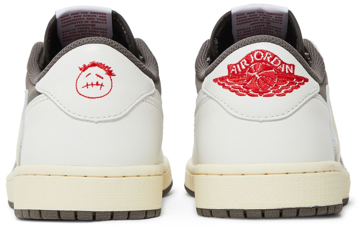 Travis Scott Jordan 1 Retro Low