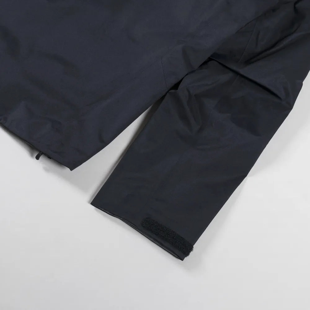 Arc’teryx Windbreaker