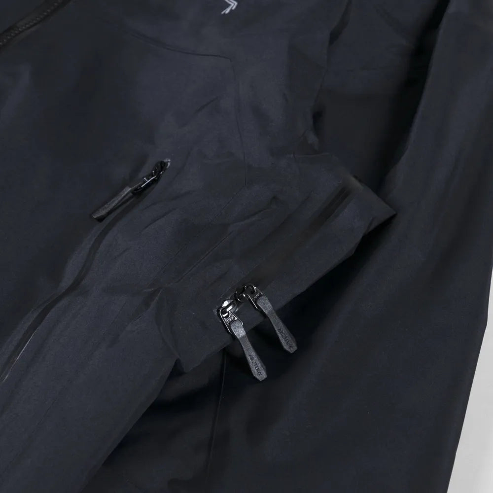 Arc’teryx Windbreaker
