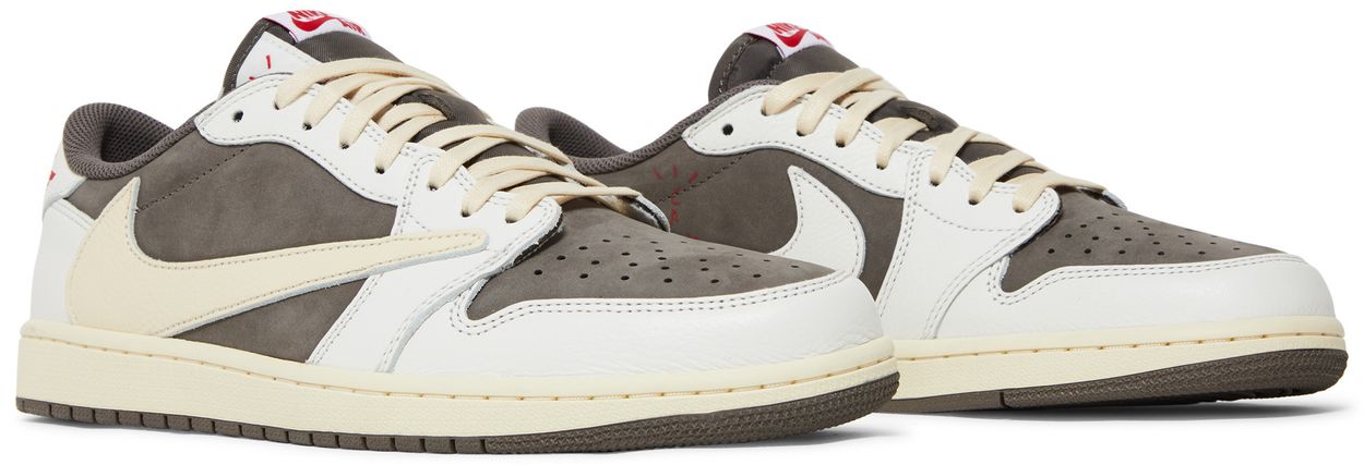 Travis Scott Jordan 1 Retro Low