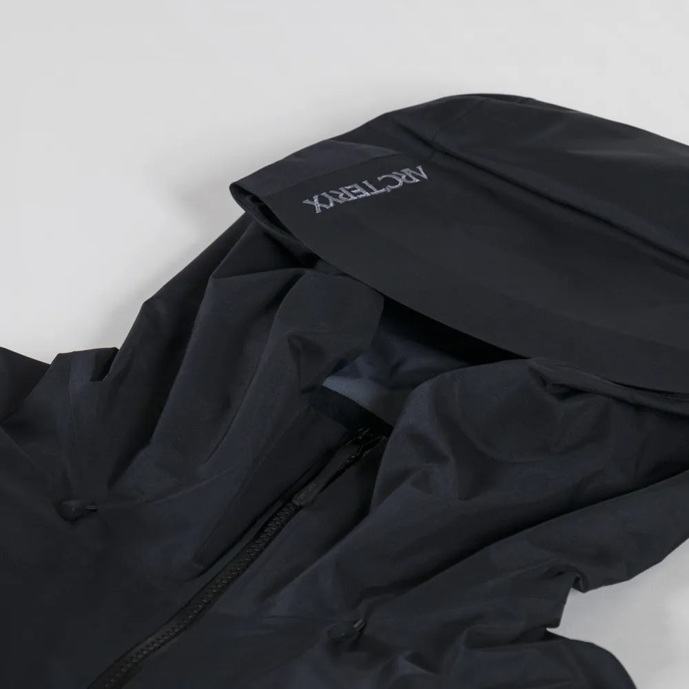 Arc’teryx Windbreaker